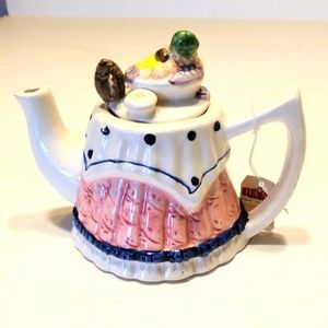 Cardinal Inc Mini Teapot Picnic Vintage 1995 Decorative Collector NWT